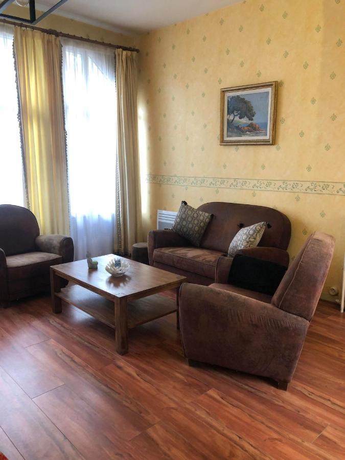 Chez Benjamin - Centre D'Azay Le Rideau Apartment Bagian luar foto