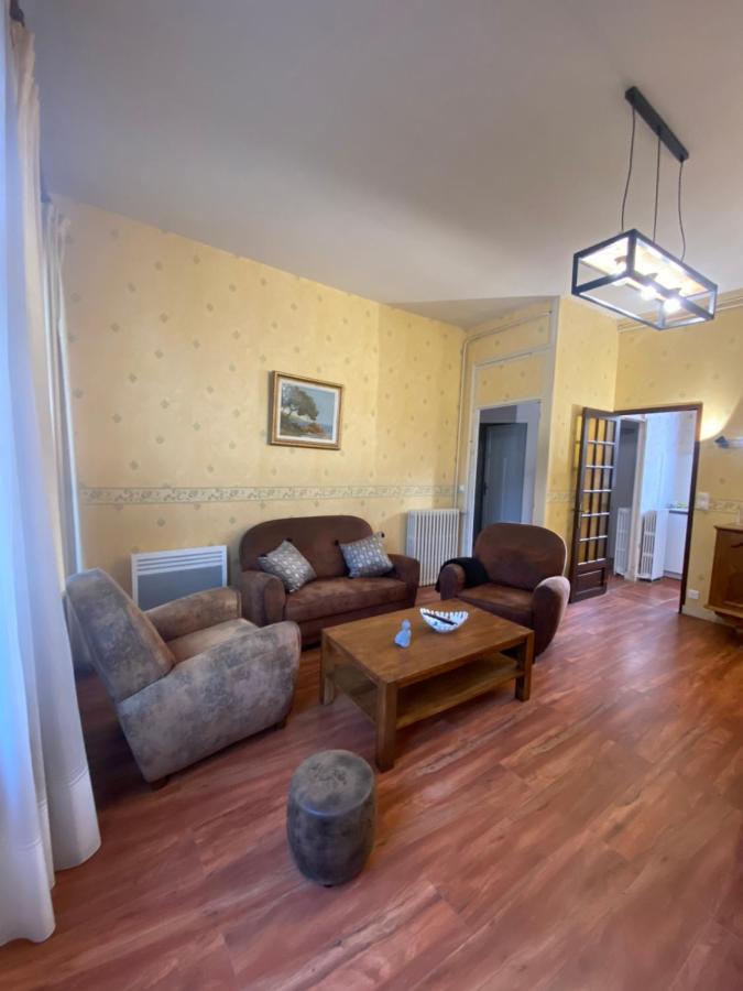 Chez Benjamin - Centre D'Azay Le Rideau Apartment Bagian luar foto